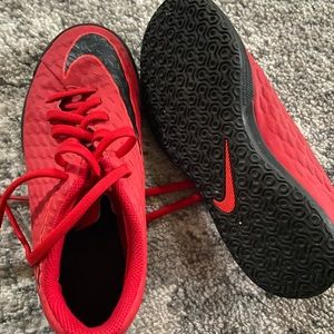 Nike youth indoor soccer cleats. Youth size 2.